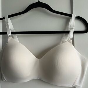 Warners White Bra Sz 38D
